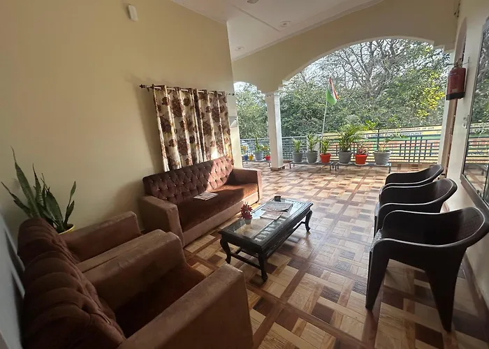 Gaharwar Home Stay